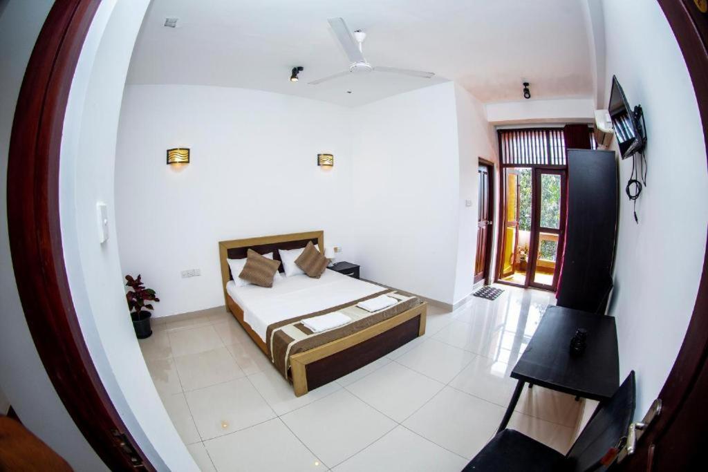 Hotel Blue Bird Νεγκόμπο Εξωτερικό φωτογραφία