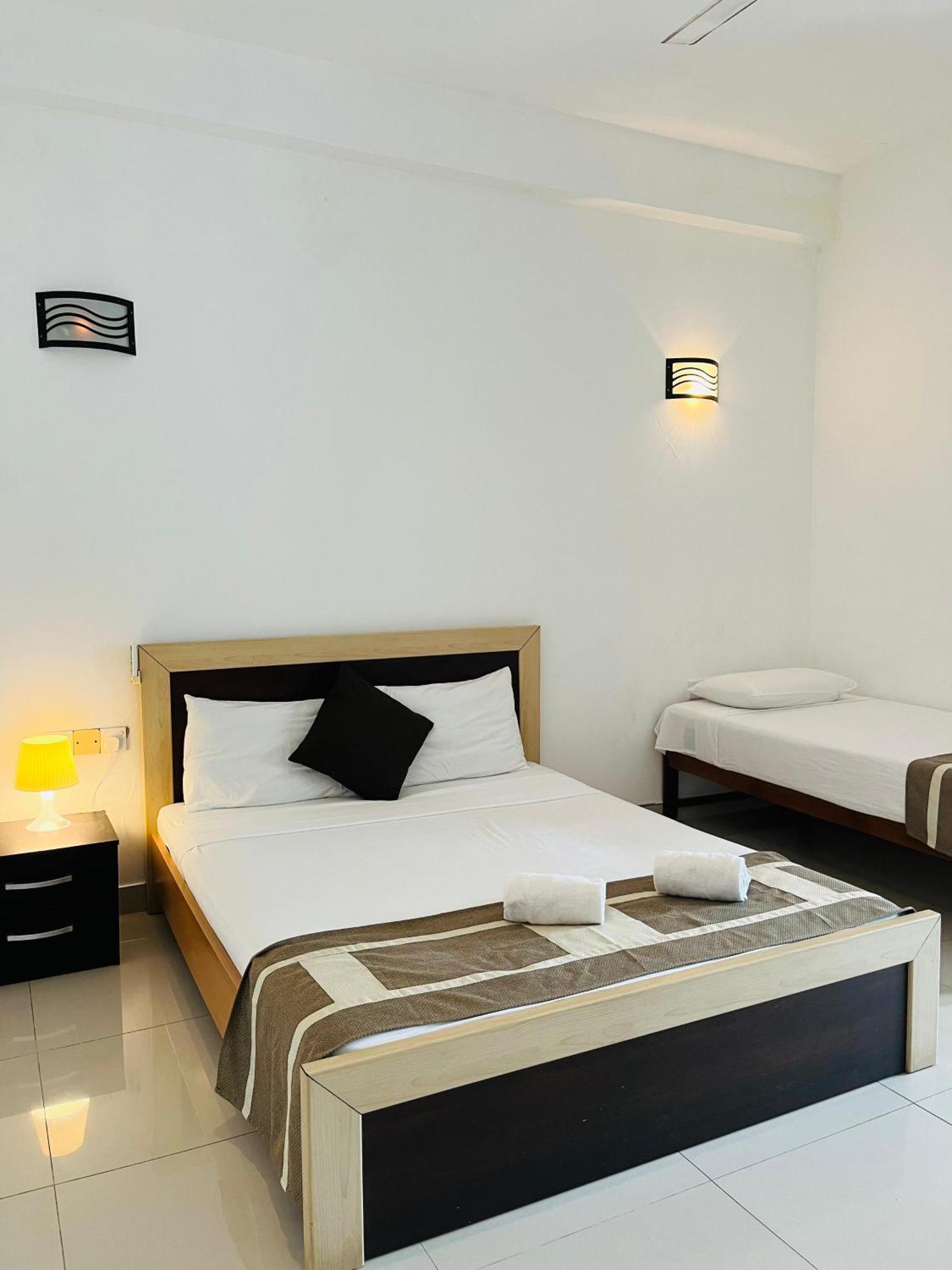 Hotel Blue Bird Νεγκόμπο Εξωτερικό φωτογραφία