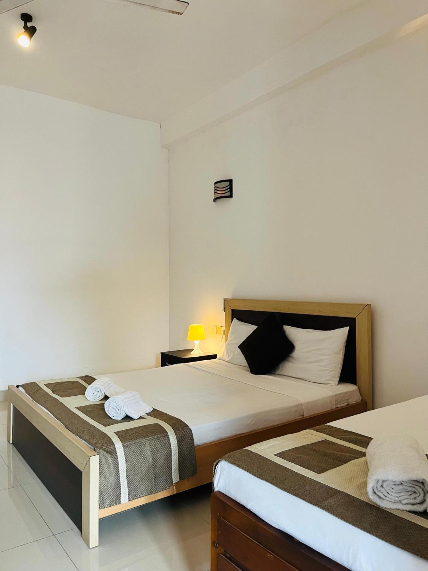 Hotel Blue Bird Νεγκόμπο Εξωτερικό φωτογραφία